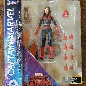 Marvel Select Captain Marvel Special Collector Edition Action Figure
